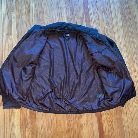 the north face mens puffer jacket (style ACYZ) - Picture 3 of 7